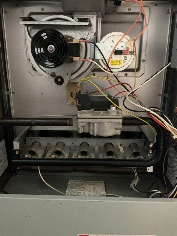 Completed scheduled maintenance on gas furnace and air conditioning system. Performed comprehensive inspection of all components including blower assembly, heat exchanger, gas valve, control board, and electrical connections. Assessed overall system condition and operational status to determine equipment viability for property sale, with all findings documented through photographic evidence.