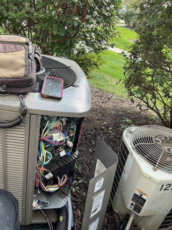 Completed comprehensive AC tune-up on outdoor condensing unit, performing standard maintenance procedures including electrical system inspection, component testing with diagnostic meter, and verification of proper operation. All systems tested within normal parameters and unit returned to service in good working condition.