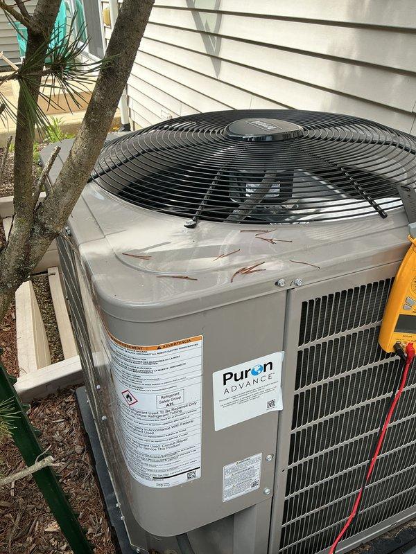 Completed comprehensive tune-up service on gas furnace and air conditioning system as part of new equipment installation package. Performed full inspection of indoor blower assembly, verified proper motor operation and electrical connections, and conducted exterior condenser unit evaluation including fan operation, refrigerant levels, and overall system performance to ensure optimal functionality.