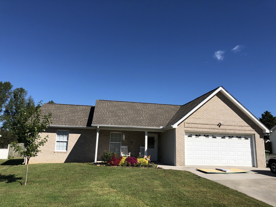 Corryton, TN - GAF TIMBERLINE HD Color: Weathered Wood, Re-Roof , full Roof Replacement, Corryton, Valley Vista Construction, Maryville Roofing Company Corryton, TN - GAF TIMBERLINE HD Color: Weathered Wood, Re-Roof , full Roof Replacement, Corryton, Valley Vista Construction, Maryville Roofing Company