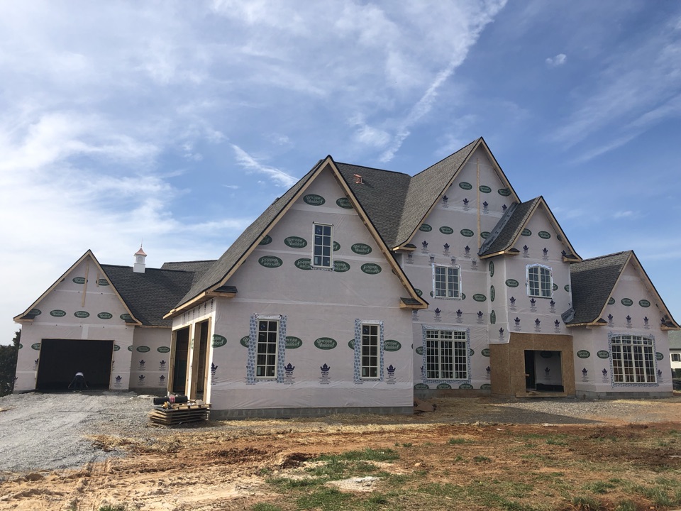 Vonore, TN - New Construction Roof, GAF Timberline HD Color: Weathered Wood, Rarity Bay on Tellico Lake, Maryville Roofing Contractor Vonore, TN - New Construction Roof, GAF Timberline HD Color: Weathered Wood, Rarity Bay on Tellico Lake, Maryville Roofing Contractor