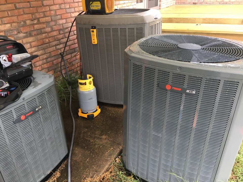 Ash Flat, AR Spring River Air