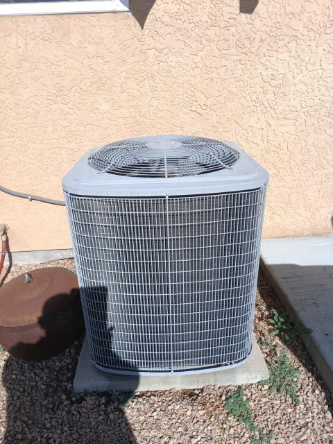 Came out today to Replace 55/5 mfd capacitor. System came on properly and is cooling at this time with a 20 degree temperature split and pressures at 75 suction and 250 liquid. Job complete. 

