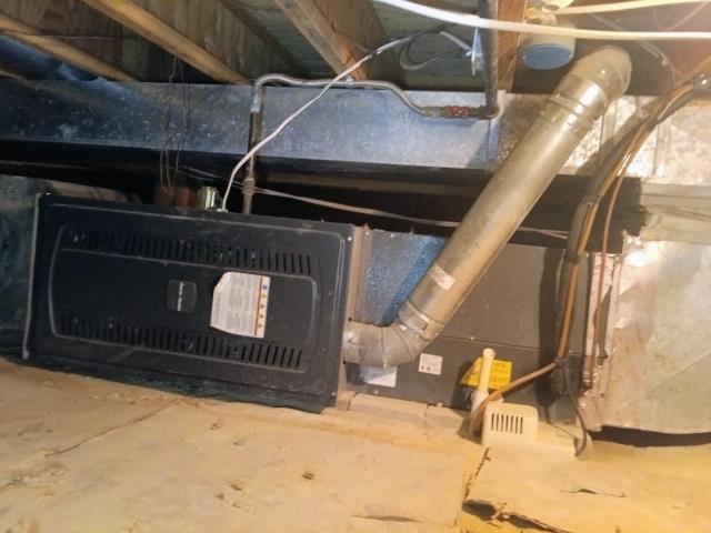 Went out to do yearly maintenance on AC & furnace. Performed AC preventative maintenance, inspected all electrical components and amperages are within range. In order for system to operate efficiently system will need to be brought back up to proper pressures 75 liquid 250 suction. System may have a possible leak. Perform furnace preventative maintenance, inspected all electrical components and averages are within range. Inspected all fire alarms which are good, need to install fire alarm in kitchen area. CO detector needs new batteries in order to be tested. System is heating properly and efficiently at this time. Quotes emailed to customer. Job complete. 