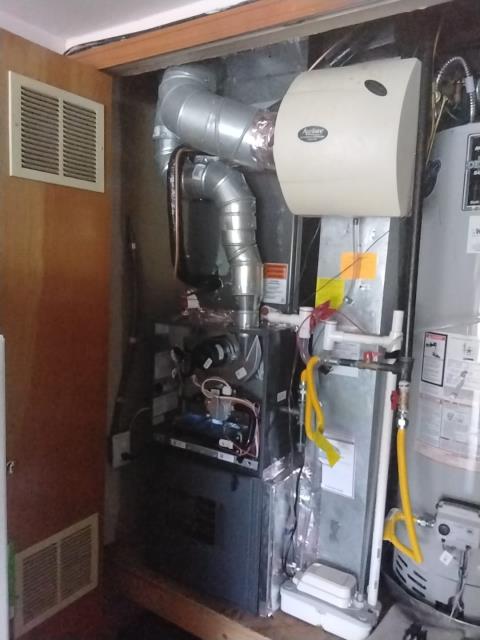 Came out to clients home today for Furnace Membership Maintenance. System was cleaned today but was already very clean upon arrival.  All motors are amping as they should and filter was clean. Cleaned flame sensor and burners. Running full cycles,  no carbon leaks, no gas leaks. Furnace is ready for full time use. Job complete.