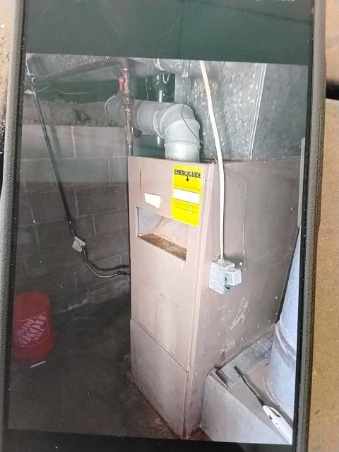 Came out today for furnace estimate. Current furnace is obsolete and so are the parts. Replacement quote sent via email. Job complete. 