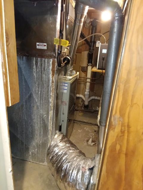 Performed membership furnace maintenance/tune up. Inspected all electrical components and amperages, all are within range. Blower motor assembly and housing is clean and clear of all debris. Changed and dated 16*25*1 Air filter. Cleaned/whipped all dust buildup within furnace as well burner assembly and cleaned flame sensor. Amperage for blower motor is also within range. System is operating efficiently and heating at this time.