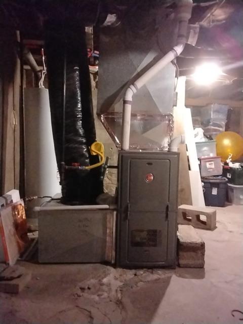 Onisite today for a furnace replacement. Removed and replaced old with a new 80% Rheem 50kBtu Furnace and verified proper working order. Job Complete.
