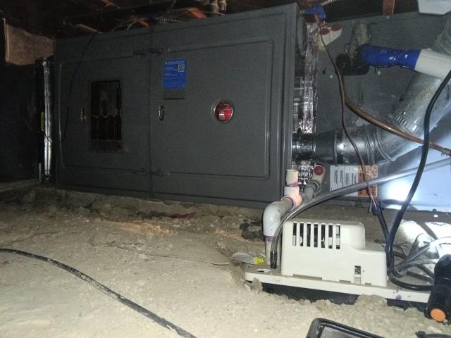 Technician is onsite an performed membership maintenance / tune up on a rheem furnace. Completed maintenance checklist and System has a 45° temperature split in heating, system is operating efficiently and heating at this time.