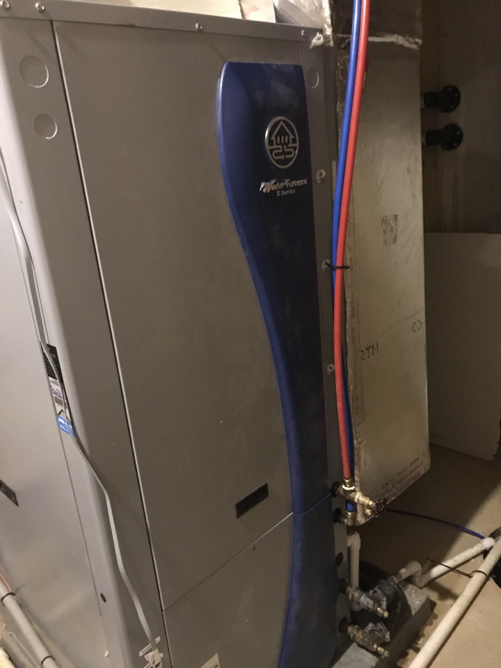 Middletown, DE - Your 5 ton Waterfurnace Geothermal is good to go for the summer! Excellent pressures and temps! Thank you for your trust in Air Doctorx. We look forward to serving you in the future, and appreciate all referrals! Middletown, DE - Your 5 ton Waterfurnace Geothermal is good to go for the summer! Excellent pressures and temps! Thank you for your trust in Air Doctorx. We look forward to serving you in the future, and appreciate all referrals!