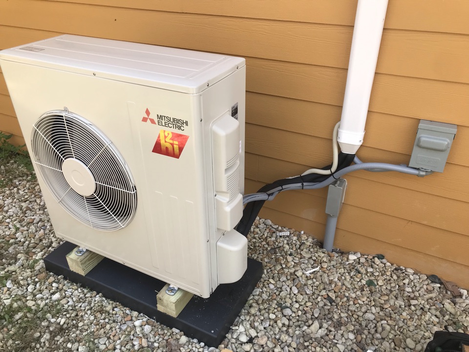 1 1/2 Ton Mitsubishi Mini-Split installed for our fine customers at the Quality Inn!  We certainly appreciate your business and look forward to helping you with any of your HVAC needs.