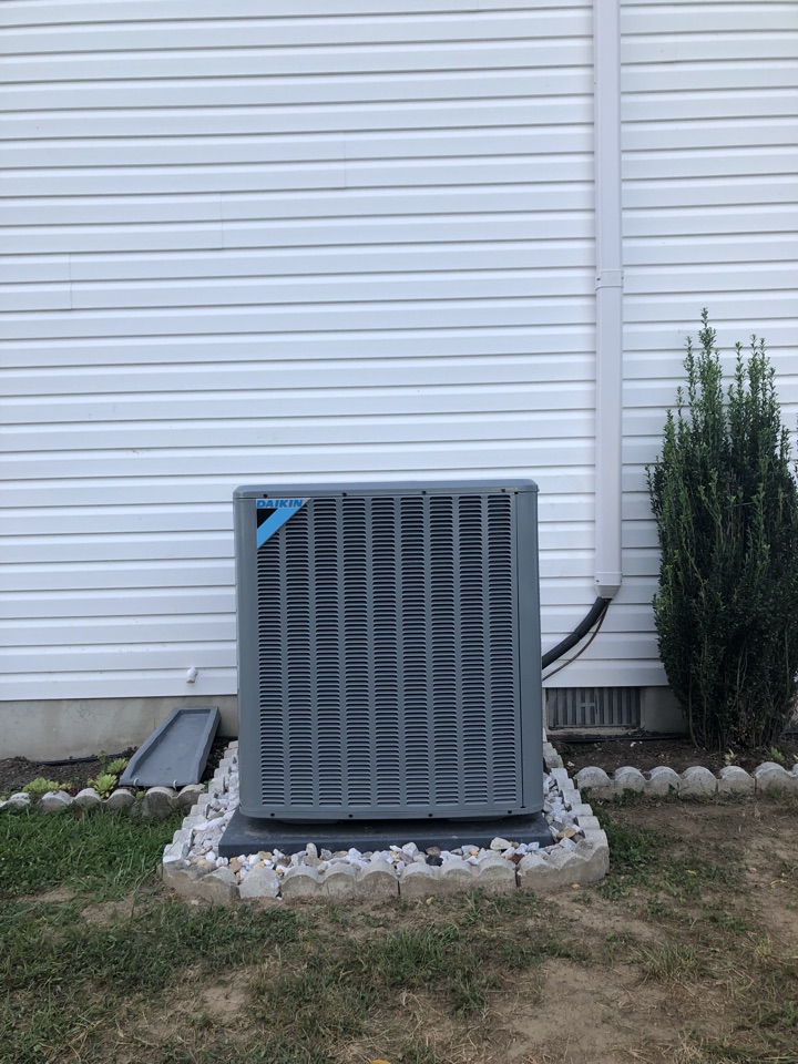 Magnolia, DE - Heat pump installation and duct system replacement Magnolia, DE - Heat pump installation and duct system replacement