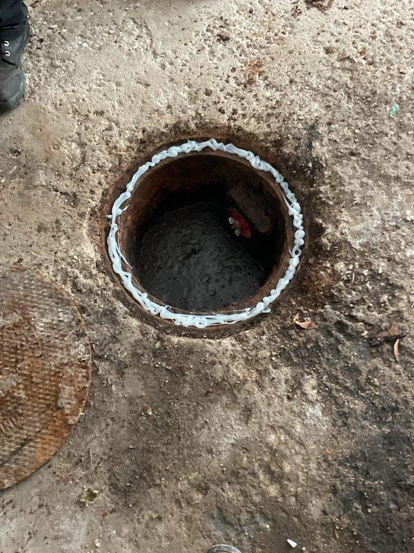 Performed power rodding service on grease trap, thoroughly cleaning both inlet and outlet connections. Removed accumulated grease from trap interior to restore proper drainage function. Properly sealed access point upon completion to prevent leakage.