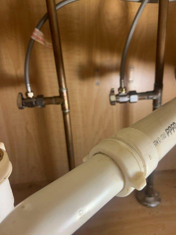 Successfully replaced customer-supplied Moen Nori 87066SRS pull-down kitchen faucet with SPOT RESIST, Reflex, and POWERCLEAN technologies. Installed new supply lines and confirmed proper water flow and operation with no leaks at connection points.