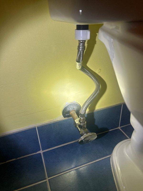 Responded to service request for kitchen faucet cartridge replacement. Upon inspection of the double-basin stainless steel sink with brushed nickel faucet, diagnosed faulty cartridge causing water flow issues. Successfully replaced cartridge, verified proper operation, and checked supply lines for leaks to ensure complete resolution of the reported problem.
