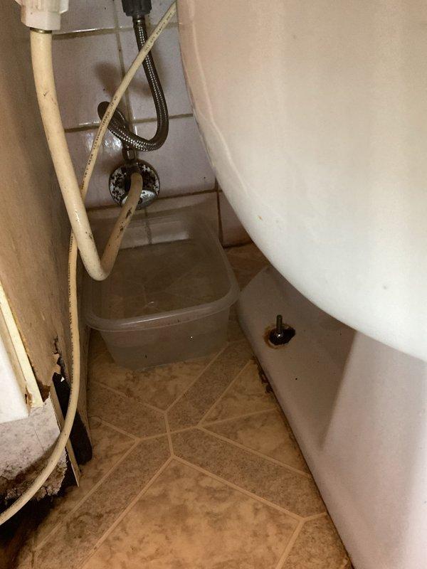 Responded to service call for malfunctioning shut off valve behind toilet. Upon arrival, inspected the angle stop valve supplying water to the toilet fixture equipped with SmartBidet attachment. Replaced the defective shut off valve with new quarter-turn angle stop valve, ensuring proper connection to existing water supply line and flexible braided supply hose. Tested valve operation for smooth shut-off capability and checked all connections for leaks. Restored water supply and verified proper flow to toilet and bidet unit without any water seepage.
