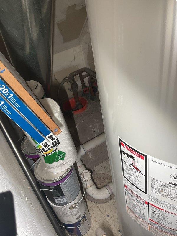 Responded to a clogged kitchen sink on the second floor of a townhouse. Performed rodding service on an extended drain line with a known problematic bend near ground level. Successfully cleared the blockage and restored proper drainage to the affected basin.