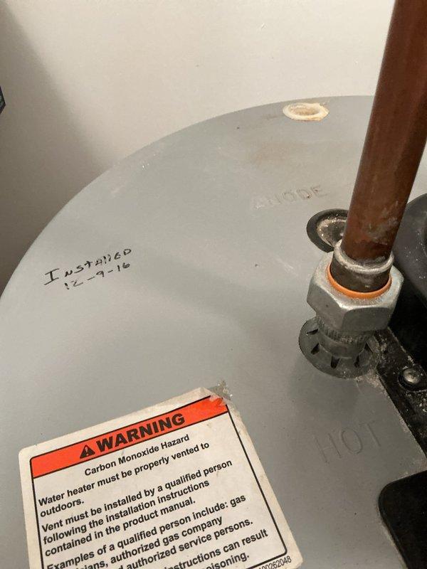 Performed comprehensive inspection and maintenance service on unit-specific sewage pump and HOA shared sump pump systems. Both pumps were found to be operating within normal parameters with no issues detected. Verified proper function, checked discharge lines, and confirmed all components were working correctly at the time of service.