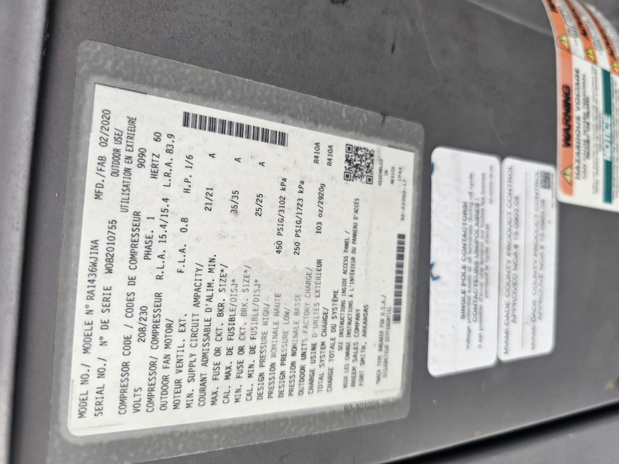 Los Angeles, CA - I am a highly skilled and experienced home service professional. I recently completed a job resetting a breaker in a home. The job was completed in 30 minutes, and the customer was very satisfied with the results. I offer a 90-day warranty on my labor, and I am always available to answer any questions or concerns the customer may have.
