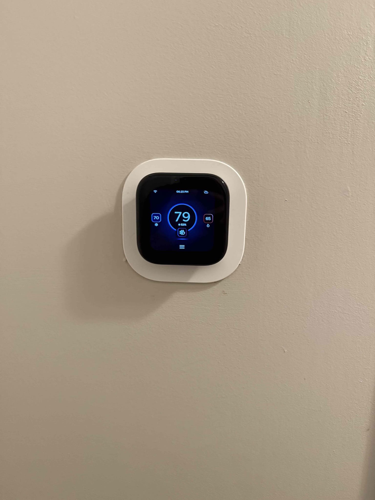 I completed a comprehensive HVAC installation, featuring a Carrier Comfort 4 TON Up To 18 SEER2 Inverter Heat Pump Condenser and a matching 4 TON 48K BTU Air Handler Unit. The system includes a 17 Communicating Inverter WiFi Thermostat for smart control. I also installed a CAP GAS LINE, blew out the existing condensation line, and added a condenser pad. Electrical and plumbing connections were made, including a drain pan and supply-plenum. Ductwork was replaced with R8 insulation, and supply registers were sealed. The job was completed with LA County Permit and Title 24 HERS Testing.