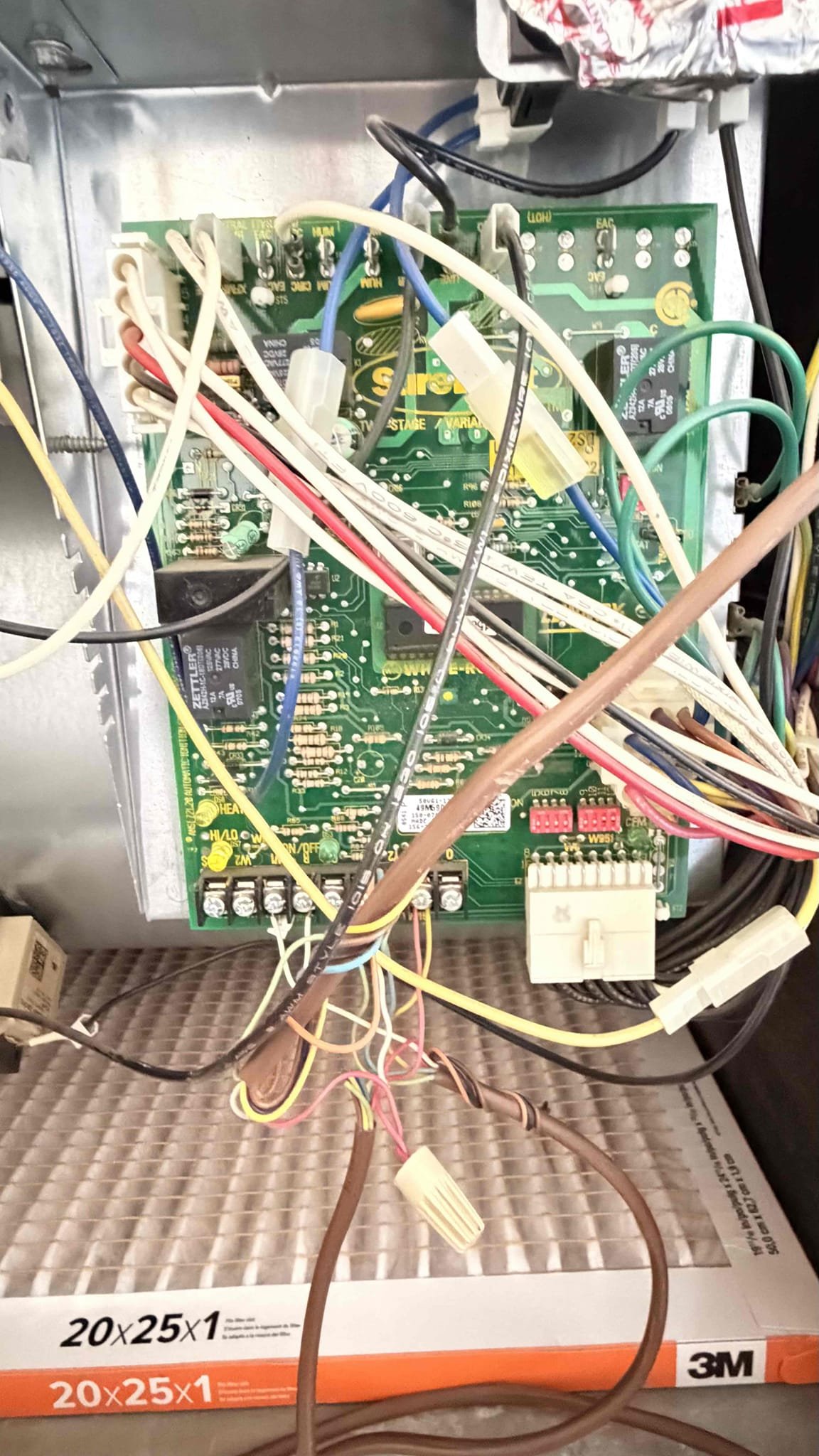 Upon thorough inspection, I identified an issue with the system's control board. After conducting a series of diagnostic tests, it became evident that the board was malfunctioning. The symptoms included irregular system behavior and failure to respond to commands. I documented my findings and recommended replacing the faulty board. The replacement was completed successfully, restoring the system's functionality and ensuring reliable operation.