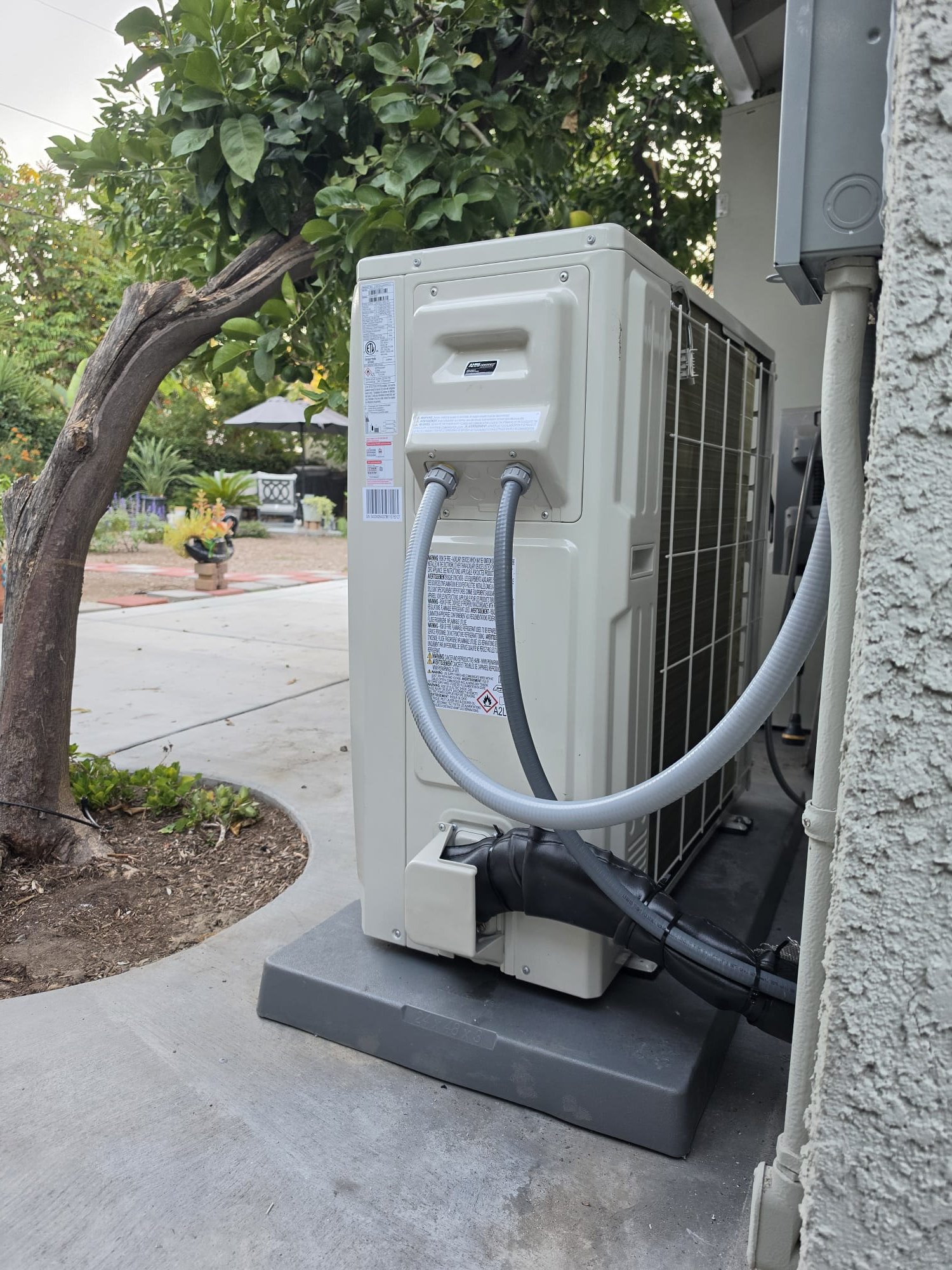 We completed a heat pump conversion, connecting a 4-ton Carrier inverter heat pump condenser and air handler. We removed old equipment, installed new electrical components, and ensured proper airflow with new ducts. The job included a free maintenance gift and adhered to LADWP rebates. Payment was made via cash/check, with a 10% deposit, 70% upon crew arrival, and 20% upon equipment startup.