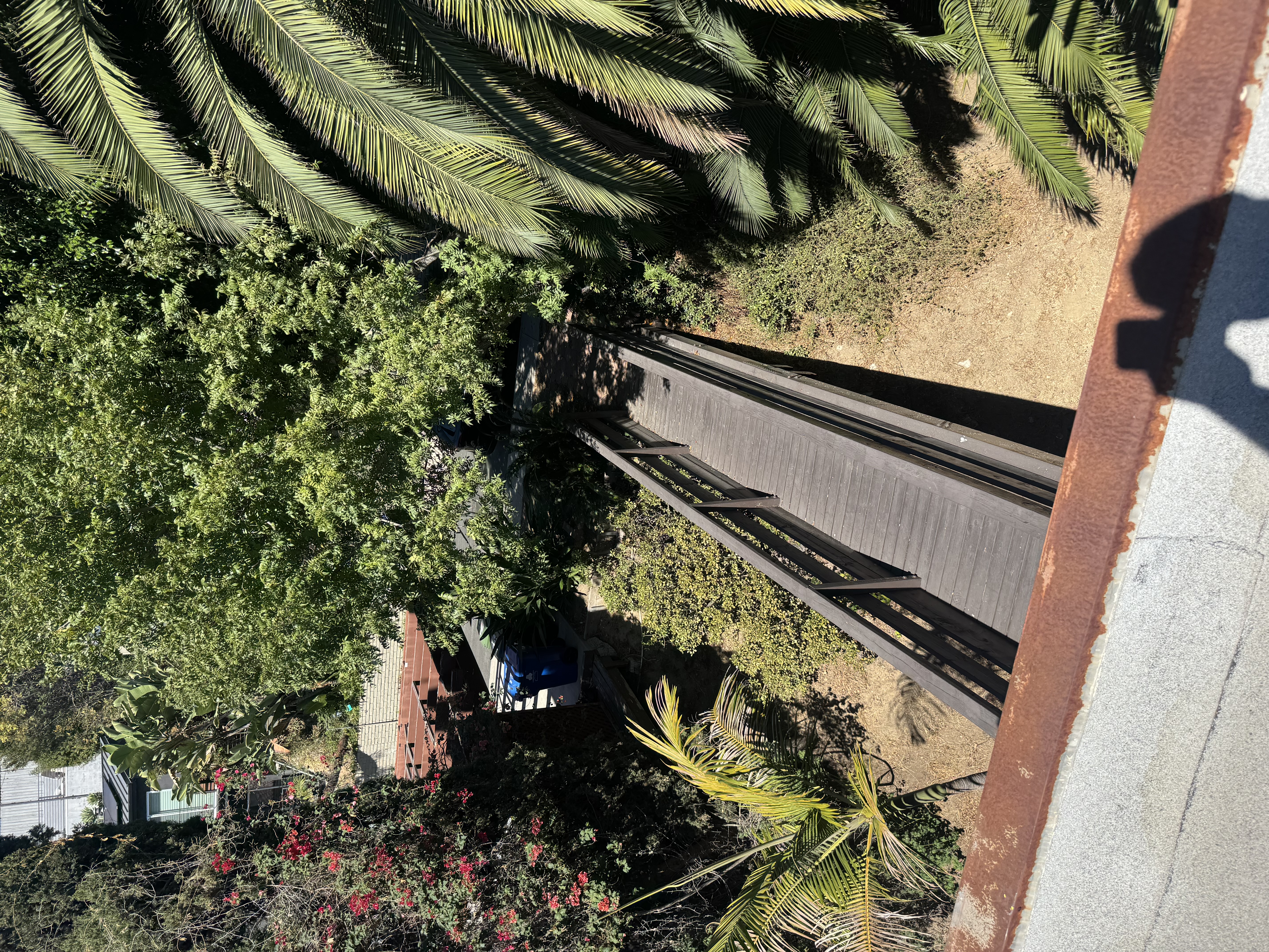 Estimate in an LA