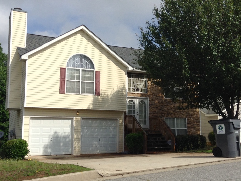 Douglasville, GA - roofing replacement done in colonial slate color shingle Douglasville, GA - roofing replacement done in colonial slate color shingle