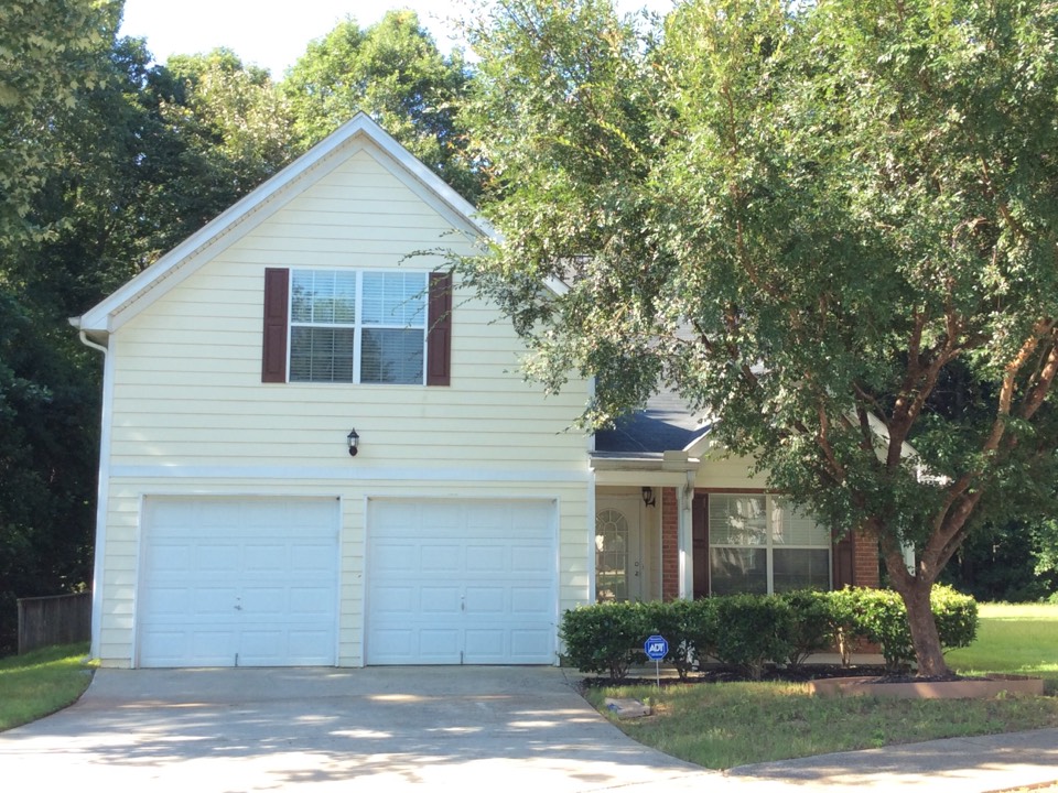Atlanta, GA - Roof replacement done in moire black color shingles Atlanta, GA - Roof replacement done in moire black color shingles