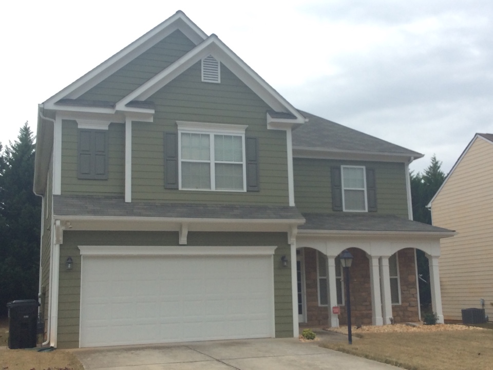 Conyers, GA - Roof replacement done in Weatherwood color shingles Conyers, GA - Roof replacement done in Weatherwood color shingles
