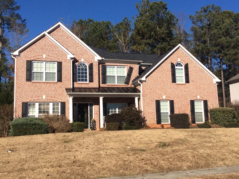 Covington, GA - Roof replacement done in black color shingles Covington, GA - Roof replacement done in black color shingles