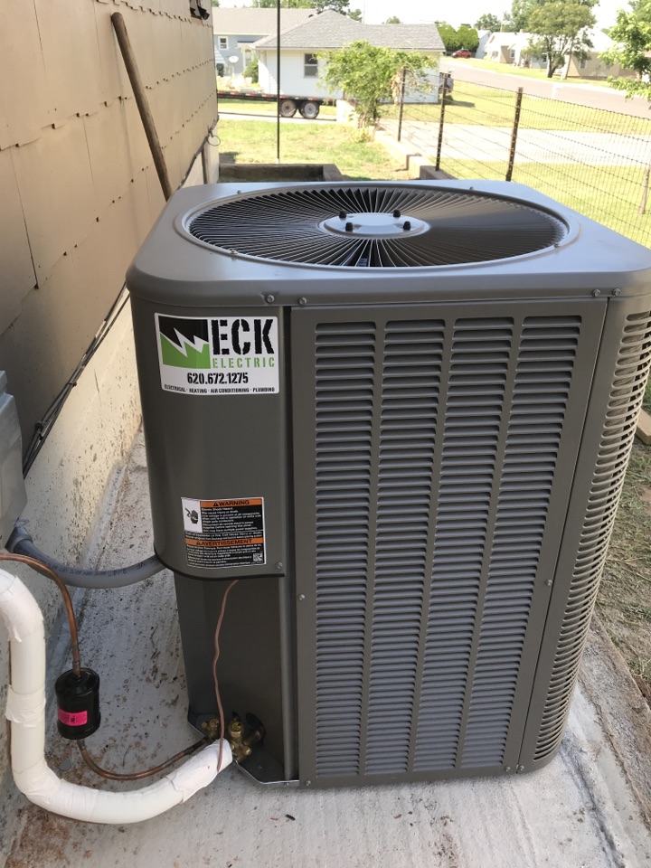 Installing a Lennox HVAC system 