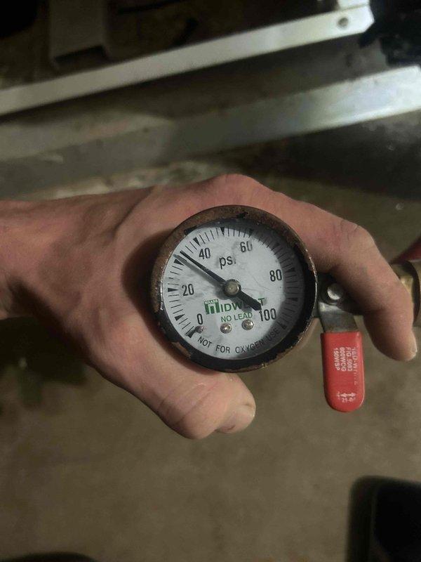 Performed scheduled Care Plan Tune Up on customer's dual Geo system. Checked refrigerant pressure readings (approximately 30-35 PSI) on both units. Serviced and cleaned washable filter in basement unit and replaced 20x20x1 filter in upstairs utility closet unit. All systems operating within normal parameters.