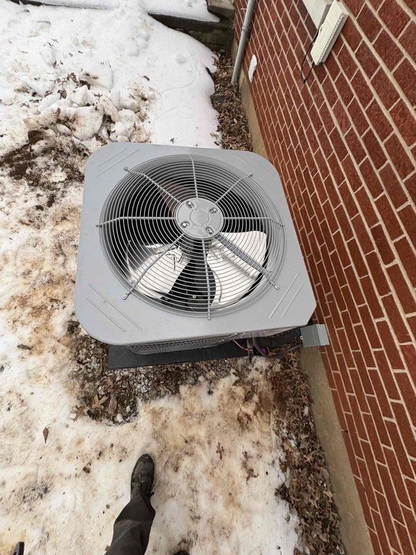 Successfully installed a complete Bryant HVAC system including a 2-ton AC unit (GA5SAN52400W), 2-ton evaporator coil (CVAMA2417XMA), 70K BTU 80% gas furnace (800SB36070M17), and digital thermostat. Installation included all standard components: outdoor unit pad, electrical connections, refrigerant lines, transition fittings, and safety devices. Customer was informed about required vent pipe repair in the roof/attic area.