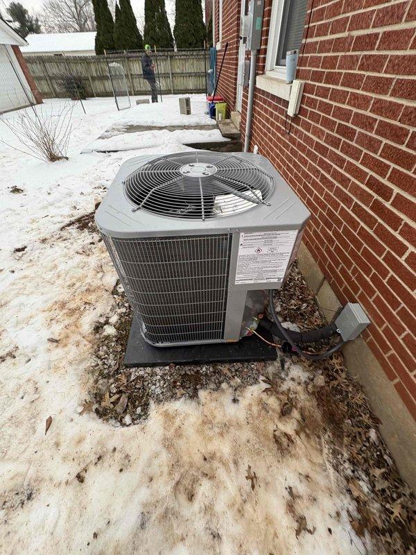 Successfully installed a complete Bryant HVAC system including a 2-ton AC unit (GA5SAN52400W), 2-ton evaporator coil (CVAMA2417XMA), 70K BTU 80% gas furnace (800SB36070M17), and digital thermostat. Installation included all standard components: outdoor unit pad, electrical connections, refrigerant lines, transition fittings, and safety devices. Customer was informed about required vent pipe repair in the roof/attic area.