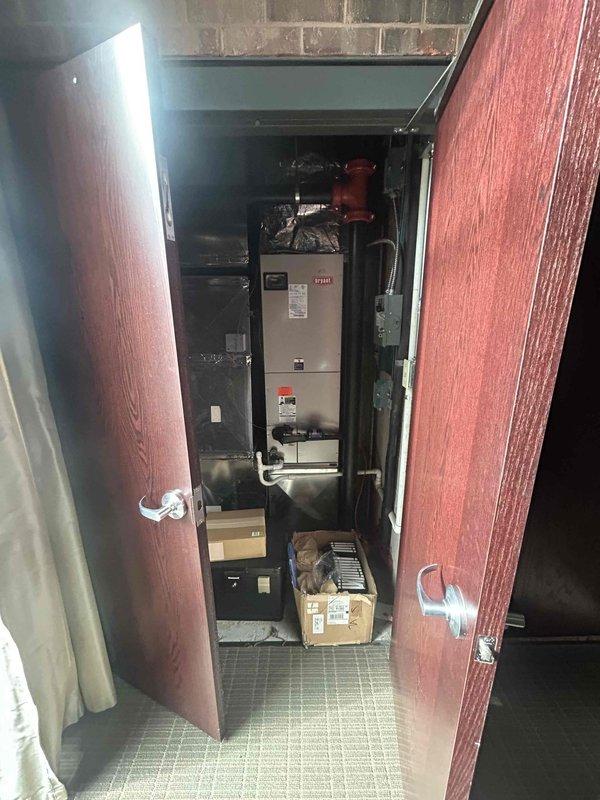 Completed bi-annual maintenance service on Club Trio commercial property, servicing 11 HVAC systems (10 standard units and 1 Mitsubishi ceiling cassette mini-split). Performed comprehensive inspection of all equipment, cleaned washable filters on Bryant units and mini-split, and replaced standard filters according to specified sizes (20x20x1, 13x21.5x1, 16.5x21.5x1, 19.5x21.5x1) as part of the planned maintenance agreement.