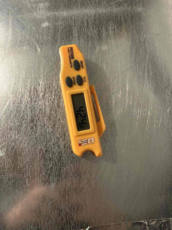 Performed scheduled Care Plan tune-up on 2015 GEO heat pump system with humidifier (80 Canister model). Conducted comprehensive diagnostic testing with UEi meter showing 34.2h reading, indicating proper system operation. Cleaned washable filters and inspected ductwork connections, verifying all seals and joints were secure with no air leaks detected.