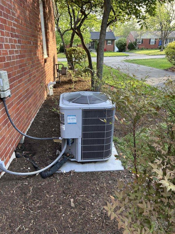 Completed routine HVAC maintenance on residential air conditioning system. Performed standard club membership service including inspection of indoor thermostat operation and outdoor condenser unit, verified proper system function with thermostat displaying 75°F setpoint and 79°F current temperature in heating mode. Customer provided air filters for installation during this maintenance visit.