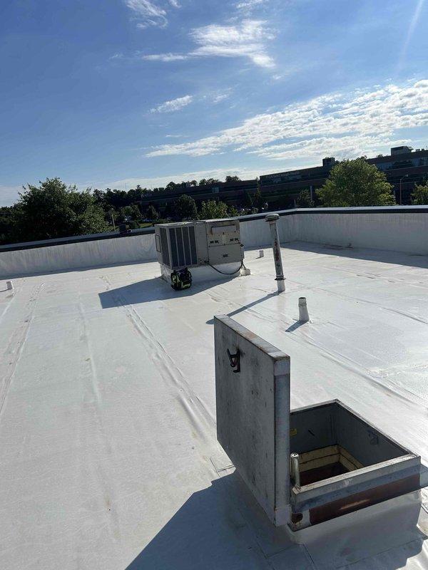 Responded to no cooling complaint for rooftop packaged HVAC unit serving upstairs office area. Upon arrival, accessed commercial rooftop unit and performed diagnostic evaluation of system components. Inspected package unit exterior condition, verified airflow through louvers, and checked operational status of equipment to identify cause of cooling failure and restore comfort to occupied space.