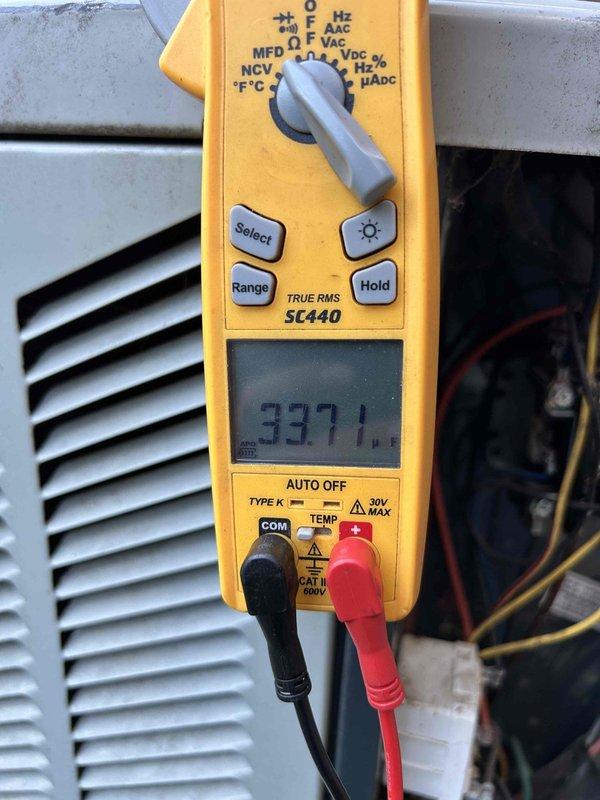 Replaced defective low pressure switch on HVAC system. Recovered and recycled refrigerant from the unit prior to component replacement, with minimal refrigerant loss during the repair process. Performed electrical diagnostics using digital multimeter to verify proper system operation and pressure switch functionality upon completion of repair.