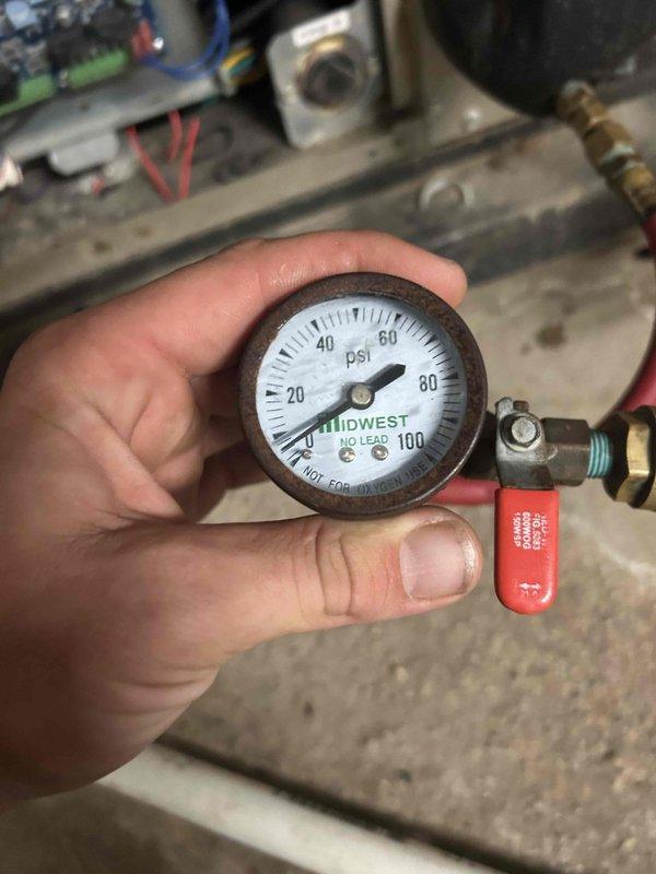 Completed Gold Level preventive maintenance on dual geothermal split system with indoor units located in basement and attic as part of prepaid Club Duo membership. Performed comprehensive system diagnostics including pressure testing with calibrated gauges and temperature differential measurements using digital instrumentation on both zones to verify proper refrigerant charge and system performance.