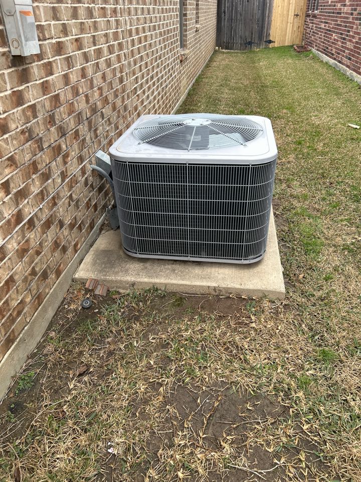 Servicing a carrier heat pump for a family in Roanoke