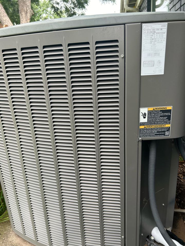 Ac Service on Lenox system in farmers branch Texas