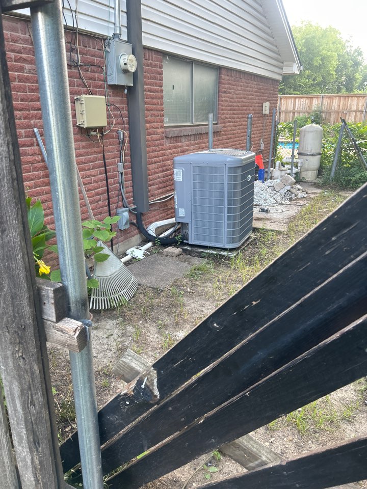 Servicing a Carrier system for a family in Irving