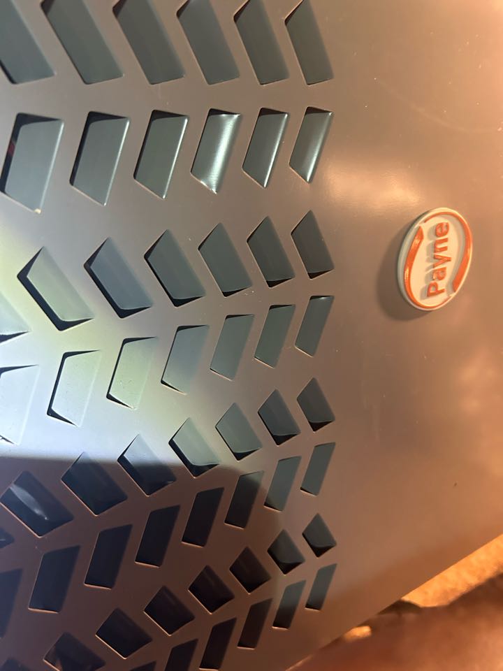 AC service on weather maker system in Dallas, Texas