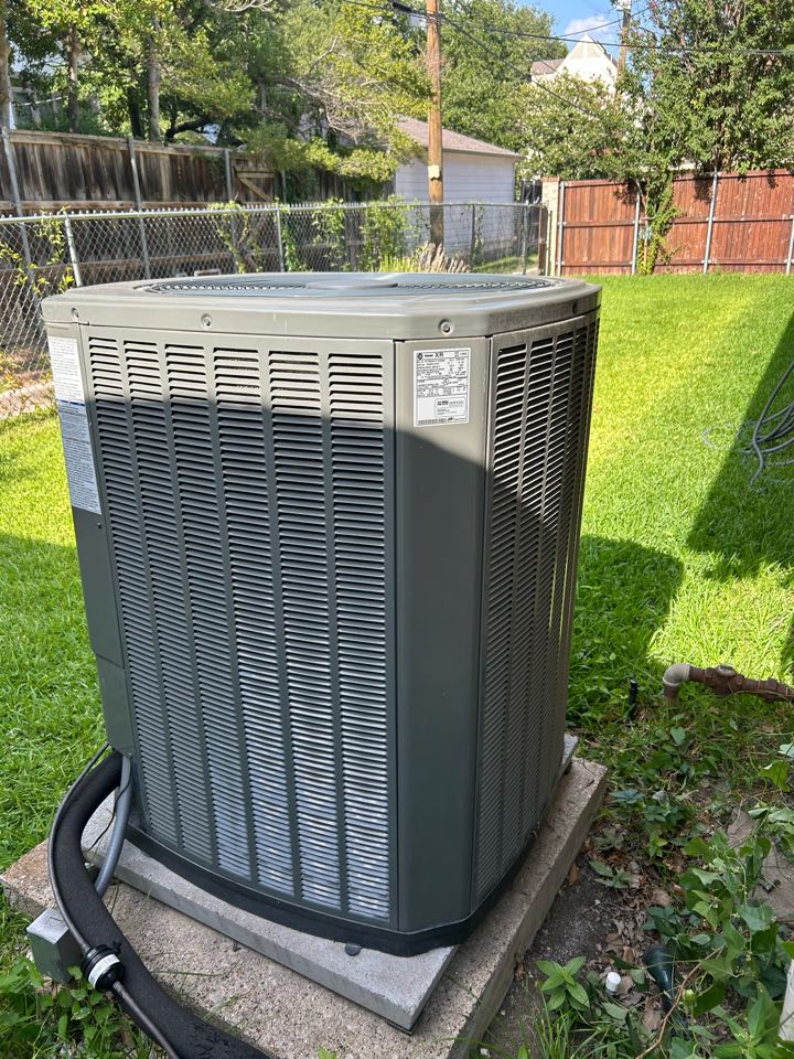 Service call in Dallas Tx