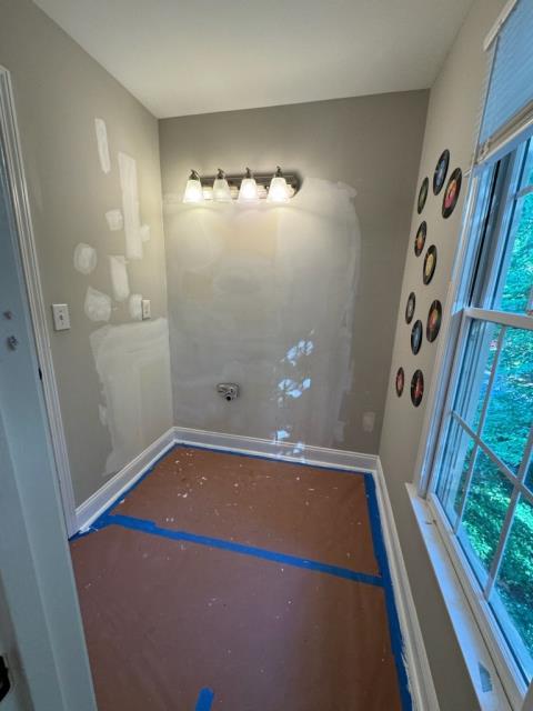 Light sheetrock repair and painting to begin to close out these two bathroom remodels, in Acworth, GA. Light sheetrock repair and painting to begin to close out these two bathroom remodels, in Acworth, GA.