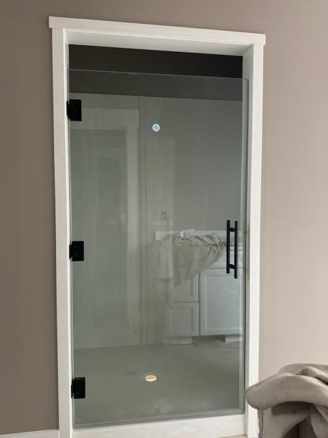 We installed new heavy glass shower enclosures at this new home build in Wedowee, AL. 