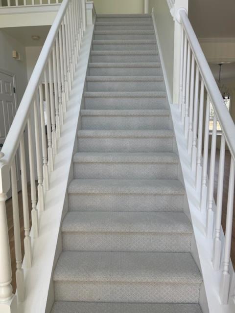 
I recently worked on a project for a customer in Woodstock. They had just purchased a new house and wanted to replace the old carpet with a beautiful pattern carpet. 