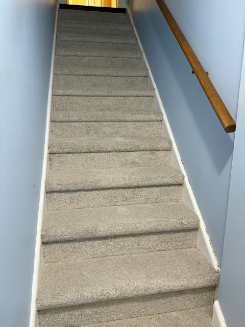 We installed new carpet and pad in this newly purchased home for a client in Rome, GA before they got their paint crew in the freshen up all of the walls. 